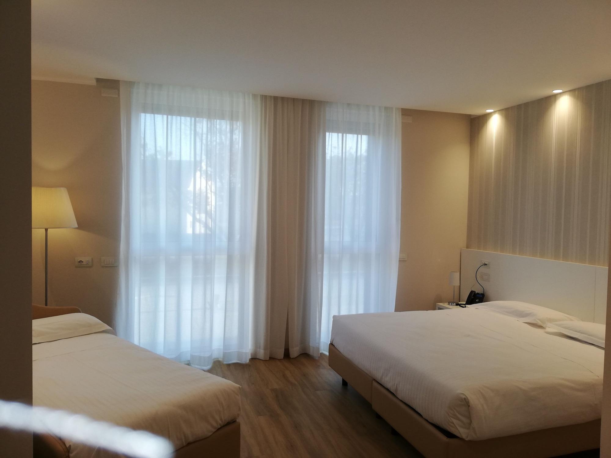 Hotel Novo Rossi 3*
