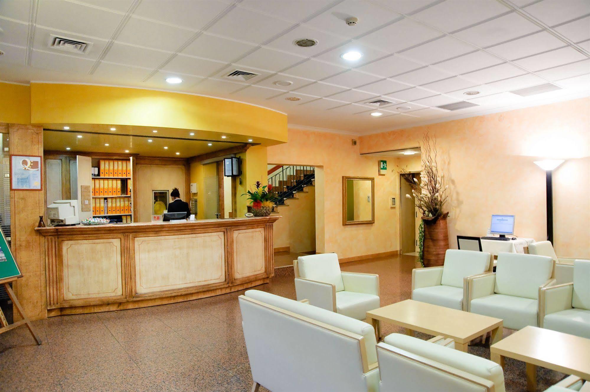 Novo Rossi Hotel